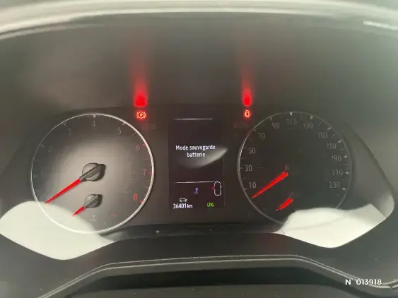 RENAULT CLIO V - voiture d'occasion - Photo 12