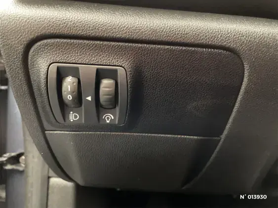 RENAULT MEGANE IV - voiture d'occasion - Photo 15