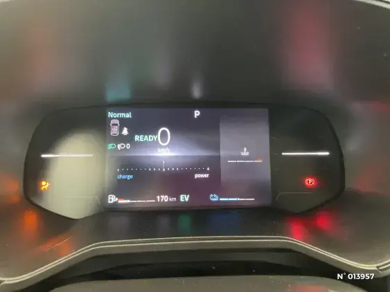 RENAULT CLIO V - voiture d'occasion - Photo 12