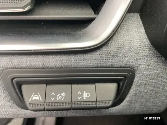 RENAULT CLIO V - voiture d'occasion - Photo 15