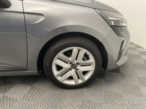 RENAULT CLIO V - voiture d'occasion - Photo 8