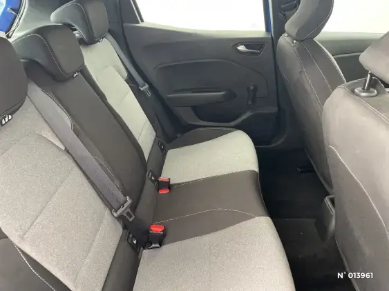 RENAULT CLIO V - voiture d'occasion - Photo 11