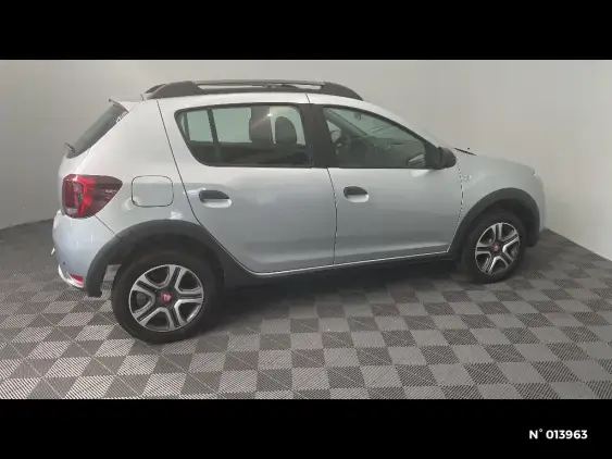 DACIA SANDERO II - voiture d'occasion - Photo 5