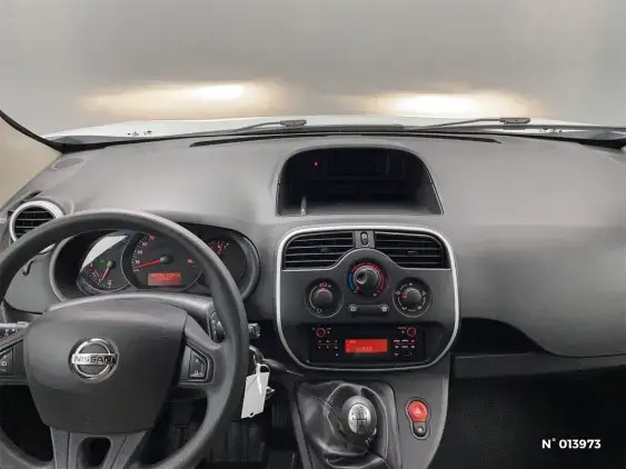 NISSAN NV250 - voiture d'occasion - Photo 9