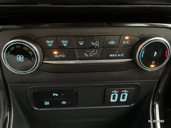 FORD ECOSPORT - voiture d'occasion - Photo 15