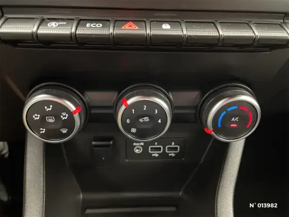 RENAULT CLIO V - voiture d'occasion - Photo 15