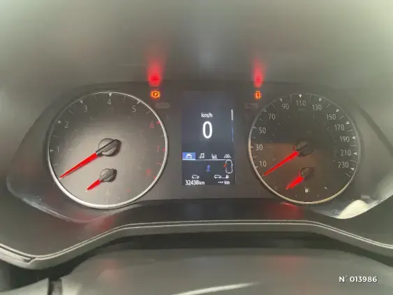 RENAULT CLIO V - voiture d'occasion - Photo 12