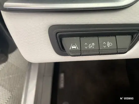 RENAULT CLIO V - voiture d'occasion - Photo 15