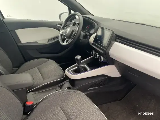 RENAULT CLIO V - voiture d'occasion - Photo 10