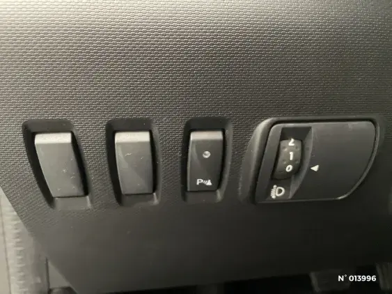 RENAULT TWINGO III - voiture d'occasion - Photo 15