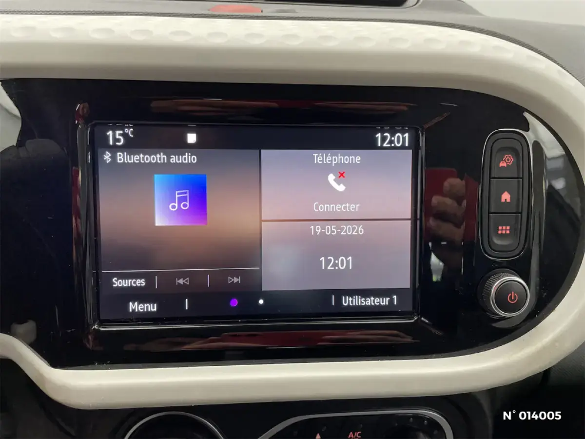 RENAULT TWINGO III - voiture d'occasion - Photo 13