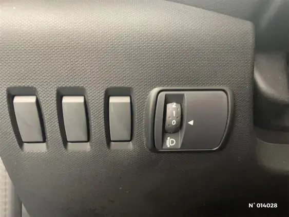 RENAULT TWINGO III - voiture d'occasion - Photo 15