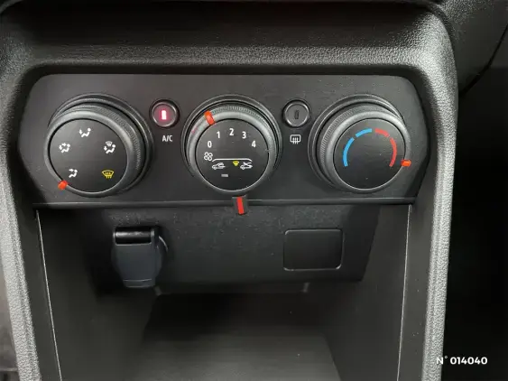 DACIA SANDERO III - voiture d'occasion - Photo 15