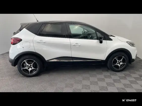 RENAULT CAPTUR - voiture d'occasion - Photo 5