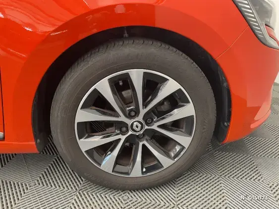 RENAULT CLIO V - voiture d'occasion - Photo 8