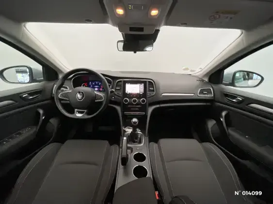RENAULT MEGANE IV - voiture d'occasion - Photo 9