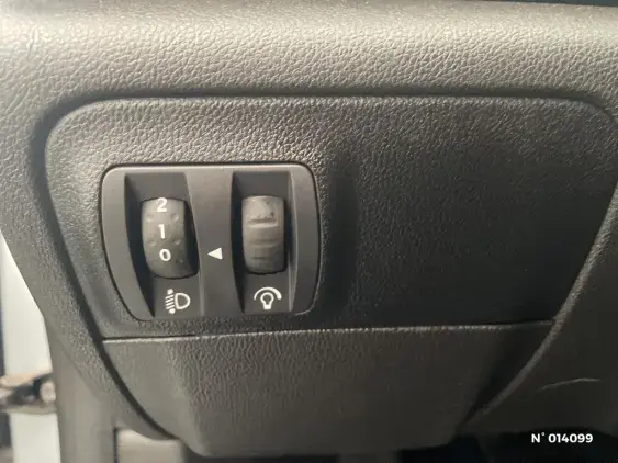 RENAULT MEGANE IV - voiture d'occasion - Photo 15