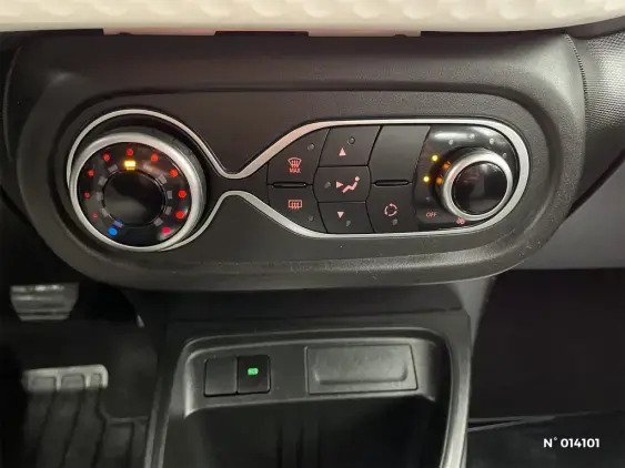 RENAULT TWINGO ELECTRIQUE III - voiture d'occasion - Photo 14