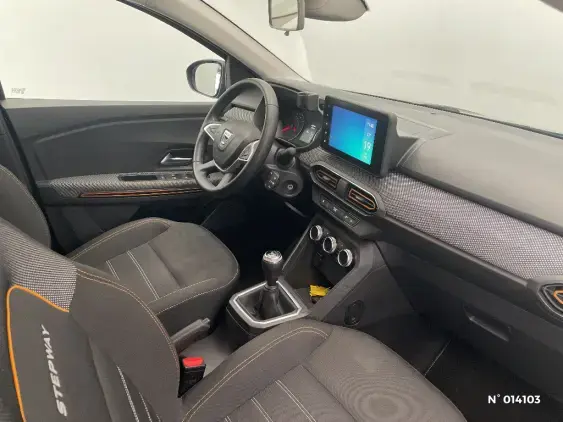 DACIA SANDERO III - voiture d'occasion - Photo 10