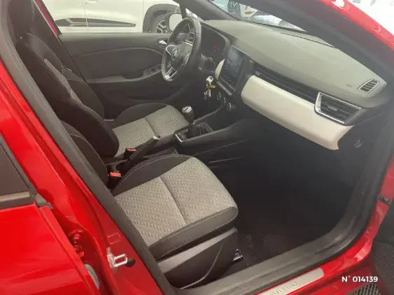 RENAULT CLIO V - voiture d'occasion - Photo 10