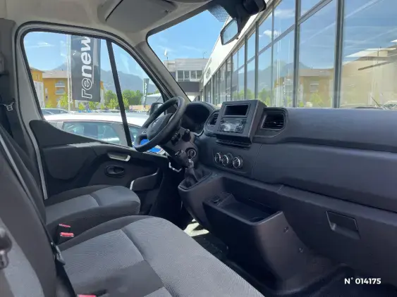RENAULT MASTER III - voiture d'occasion - Photo 10