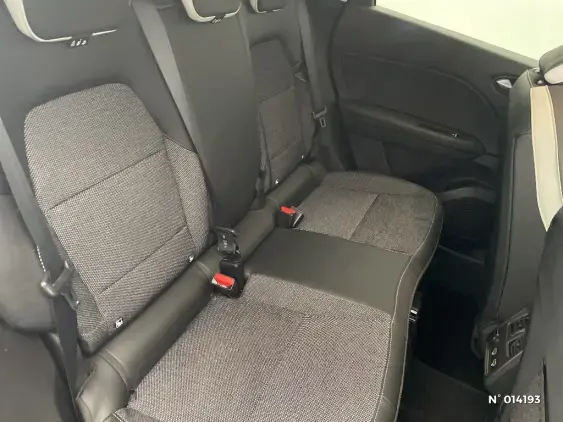 RENAULT CAPTUR II - voiture d'occasion - Photo 11