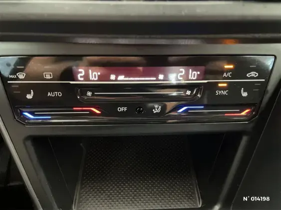 VOLKSWAGEN POLO VI - voiture d'occasion - Photo 15