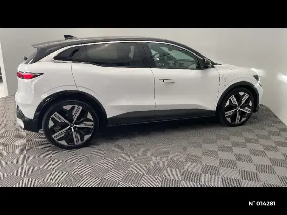 RENAULT MEGANE V - voiture d'occasion - Photo 5