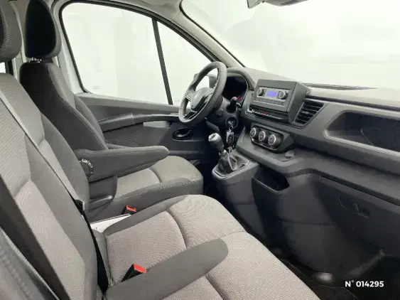 RENAULT TRAFIC III - voiture d'occasion - Photo 10