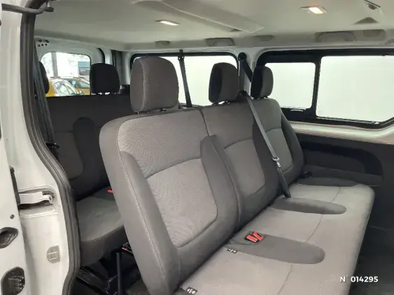 RENAULT TRAFIC III - voiture d'occasion - Photo 11