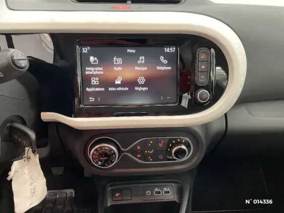 RENAULT TWINGO III - voiture d'occasion - Photo 13