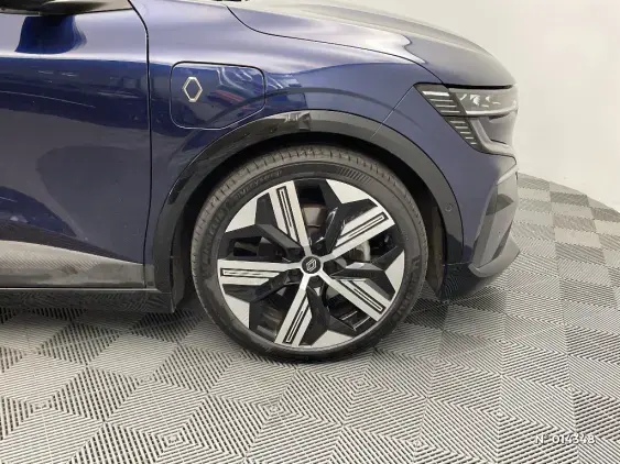 RENAULT MEGANE V - voiture d'occasion - Photo 8