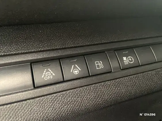 PEUGEOT 3008 II - voiture d'occasion - Photo 15
