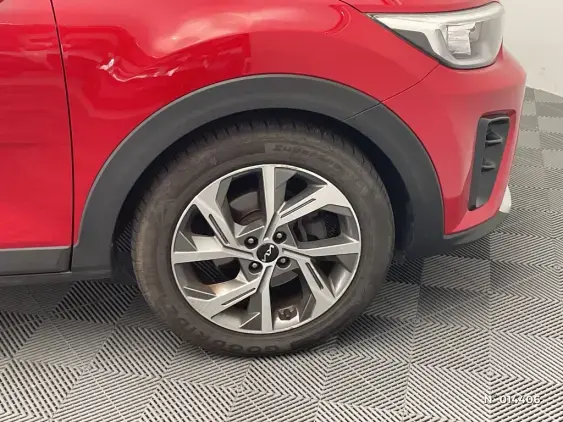 KIA STONIC - voiture d'occasion - Photo 8