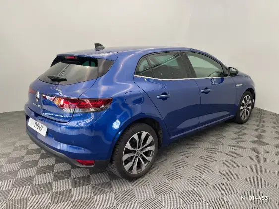 RENAULT MEGANE IV - voiture d'occasion - Photo 4
