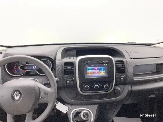 RENAULT TRAFIC FG III - voiture d'occasion - Photo 9