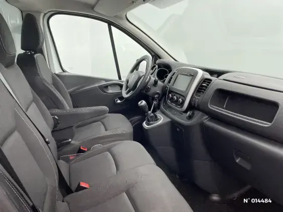 RENAULT TRAFIC FG III - voiture d'occasion - Photo 10