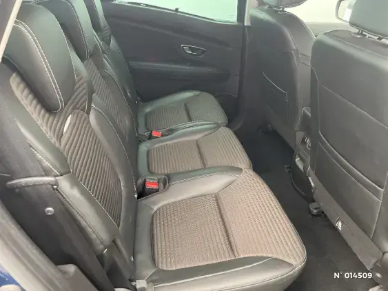 RENAULT SCENIC IV - voiture d'occasion - Photo 11