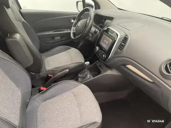 RENAULT CAPTUR - voiture d'occasion - Photo 10