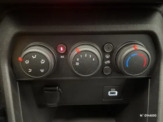 DACIA SANDERO III - voiture d'occasion - Photo 26