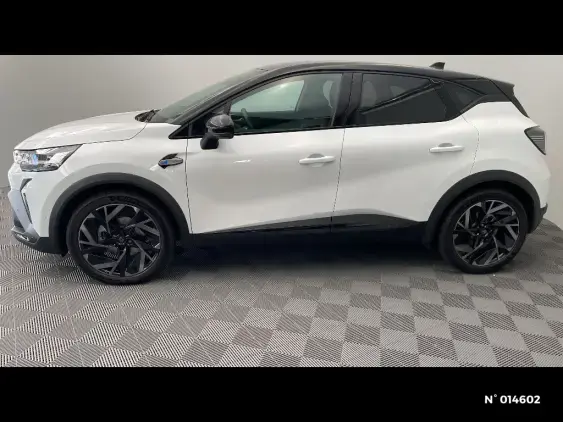 RENAULT CAPTUR II - voiture d'occasion - Photo 2