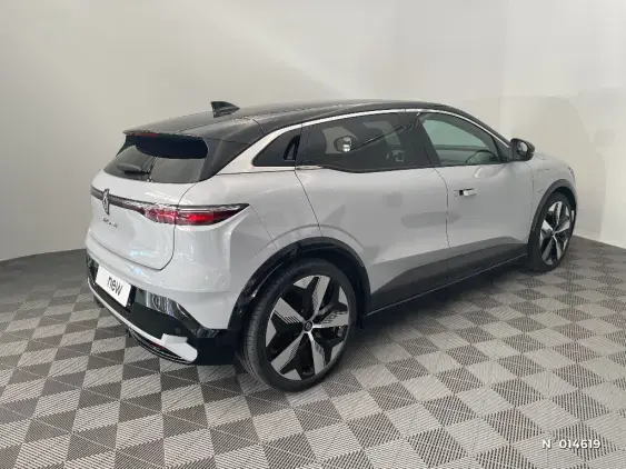 RENAULT MEGANE V - voiture d'occasion - Photo 4