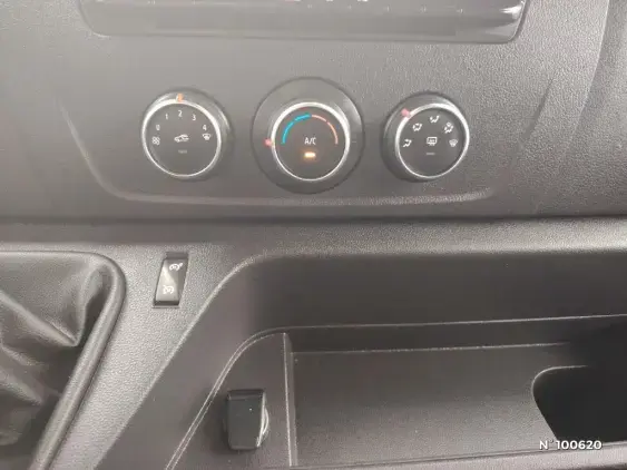 RENAULT MASTER FG III - voiture d'occasion - Photo 14