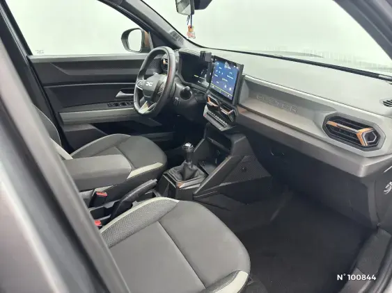 DACIA DUSTER III - voiture d'occasion - Photo 10