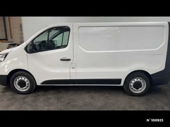 RENAULT TRAFIC FG III - voiture d'occasion - Photo 2