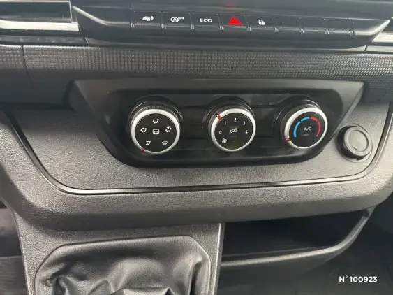 RENAULT TRAFIC FG III - voiture d'occasion - Photo 14