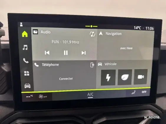 DACIA DUSTER III - voiture d'occasion - Photo 13