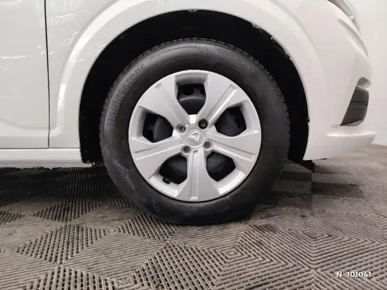 DACIA SANDERO III - voiture d'occasion - Photo 8