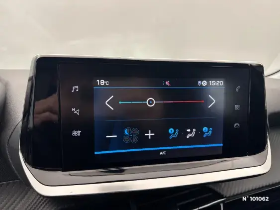 PEUGEOT 208 BUSINESS R II - voiture d'occasion - Photo 13