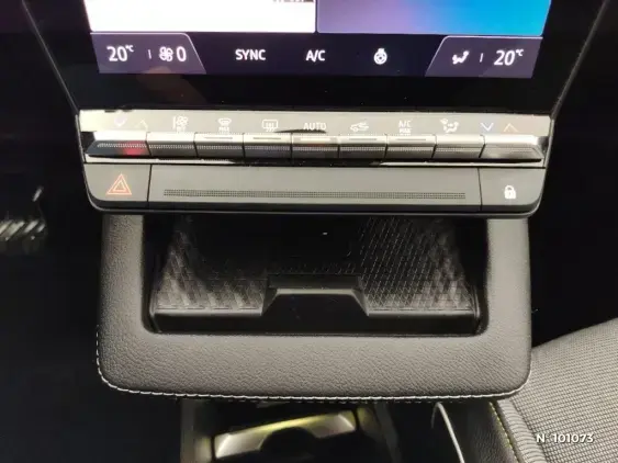 RENAULT MEGANE V - voiture d'occasion - Photo 15